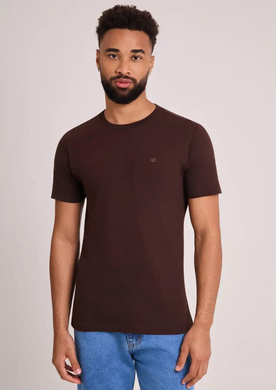 CAMISETA OGOCHI BASICA MARROM (CAMISETA DEC RED MC SLIM)