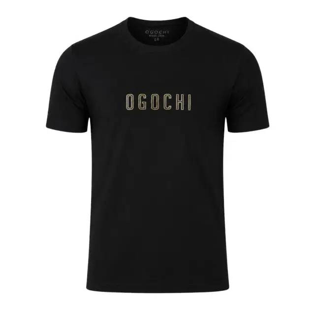 CAMISETA PRETA COM ESTAMPA OGOCHI CONTORNO DOURADO (CAMISETA MC DEC RED SLIM)